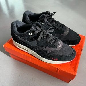 Size 9 - Nike Air Max 1 Premium Bred Mini Swoosh 2018